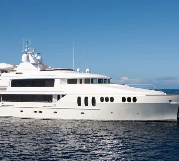 Yacht CARPE DIEM II, Trinity Yachts | CHARTERWORLD Luxury Superyacht ...